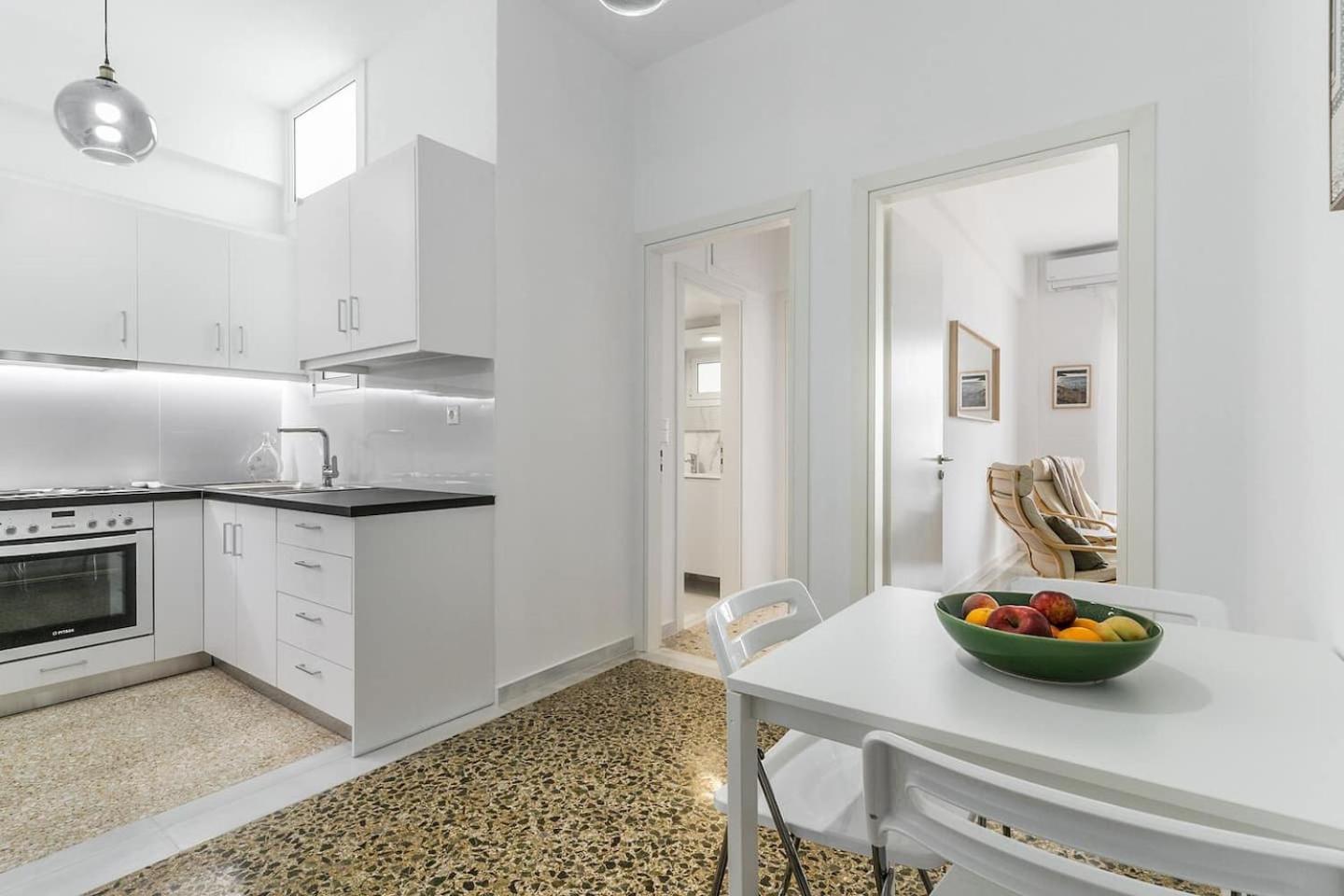 Apartment On The Port *